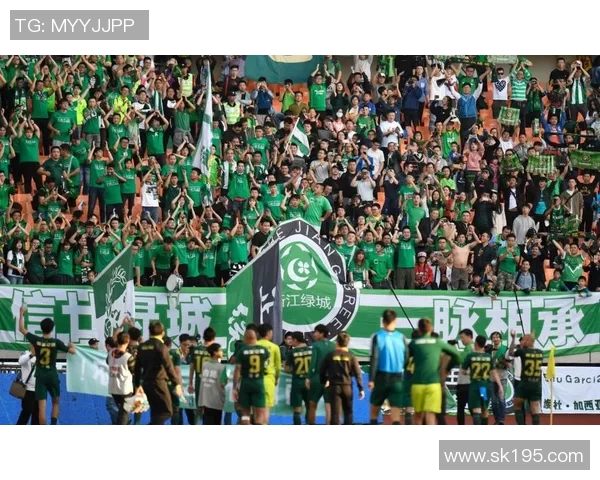 成都网球队包夹战术解析与实战应用探讨