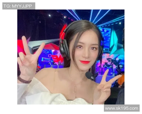 李芳畅谈英雄联盟职业生涯的成长与挑战与梦想的追逐之路