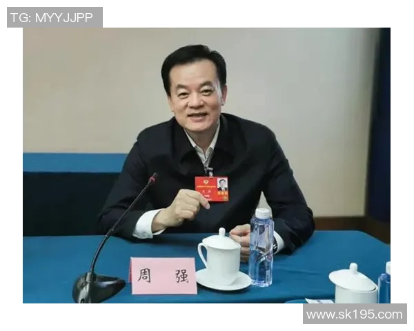 周强专访：从青涩少年到网球巨星的成长之路回顾