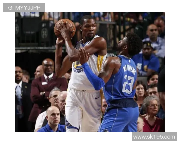 2018年勇士与小牛精彩对决全场录像回放及赛后分析