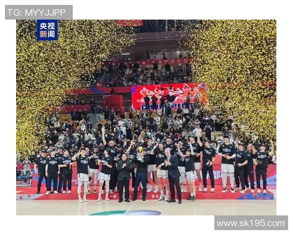 CBA09赛季辽宁队对阵上海队精彩对决回顾与分析