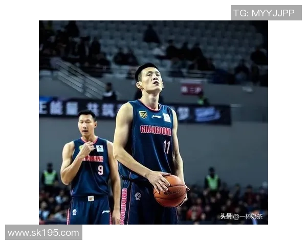 中国男篮迎战菲律宾亚预选赛全力以赴争取胜利的精彩对决