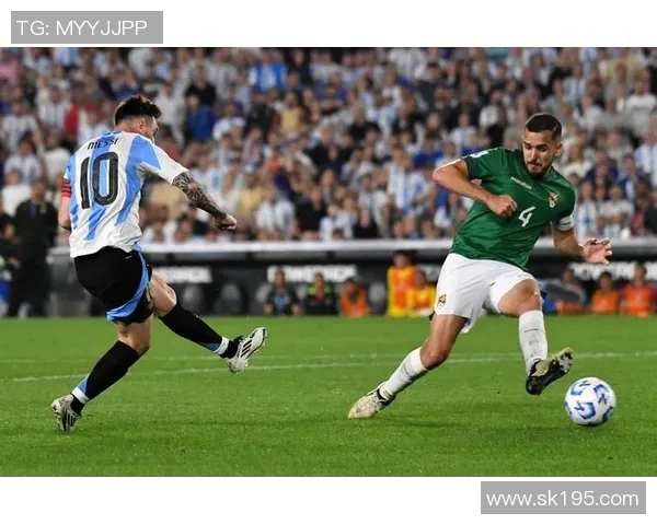 巴萨与皇马外套对决时尚风潮引领球迷热潮