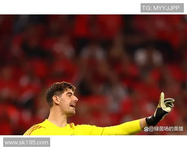 库尔图瓦：守门员之王如何在绿茵场上书写传奇篇章