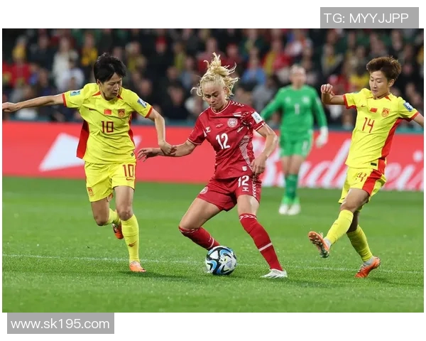 欧洲女子足球对决荷兰队与丹麦队的精彩较量即将上演