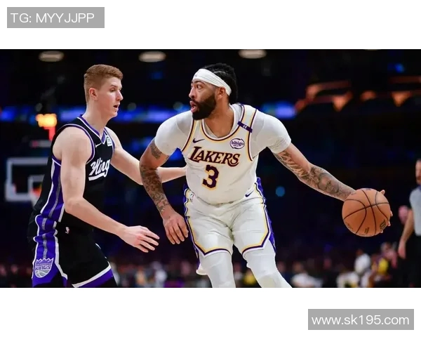 沃克凯斯勒展现潜力成NBA新星引领球队未来发展