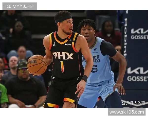 德文布克带领太阳队再创辉煌展现超凡篮球才华与领导力 德文布克带领太阳队再创辉煌展现超凡篮球才华与领导力