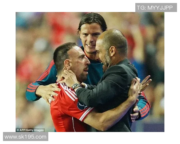 前进鹰与特尔斯的巅峰对决展现足球激情与团队精神的完美结合 前进鹰与特尔斯的巅峰对决展现足球激情与团队精神的完美结合