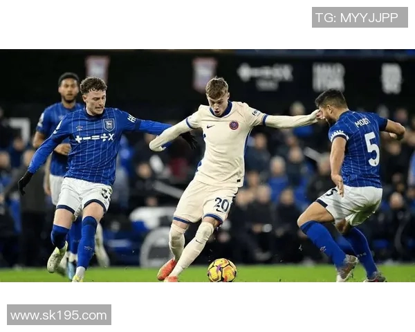 布莱克浦主场迎战牛津联队期待精彩对决与激烈竞争 布莱克浦主场迎战牛津联队期待精彩对决与激烈竞争