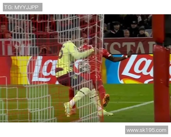 欧冠决赛裁判引发热议曾执法世界杯决赛的名哨引争议