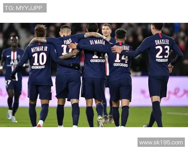 汉堡队与门兴格拉德巴赫的精彩对决全景解说与战术分析